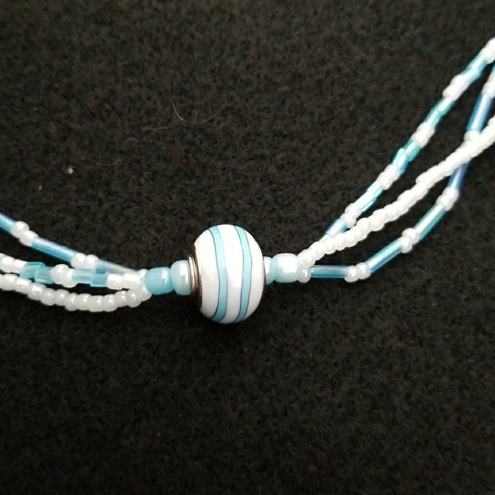 K.C Design 1 - Picture 3 of 4